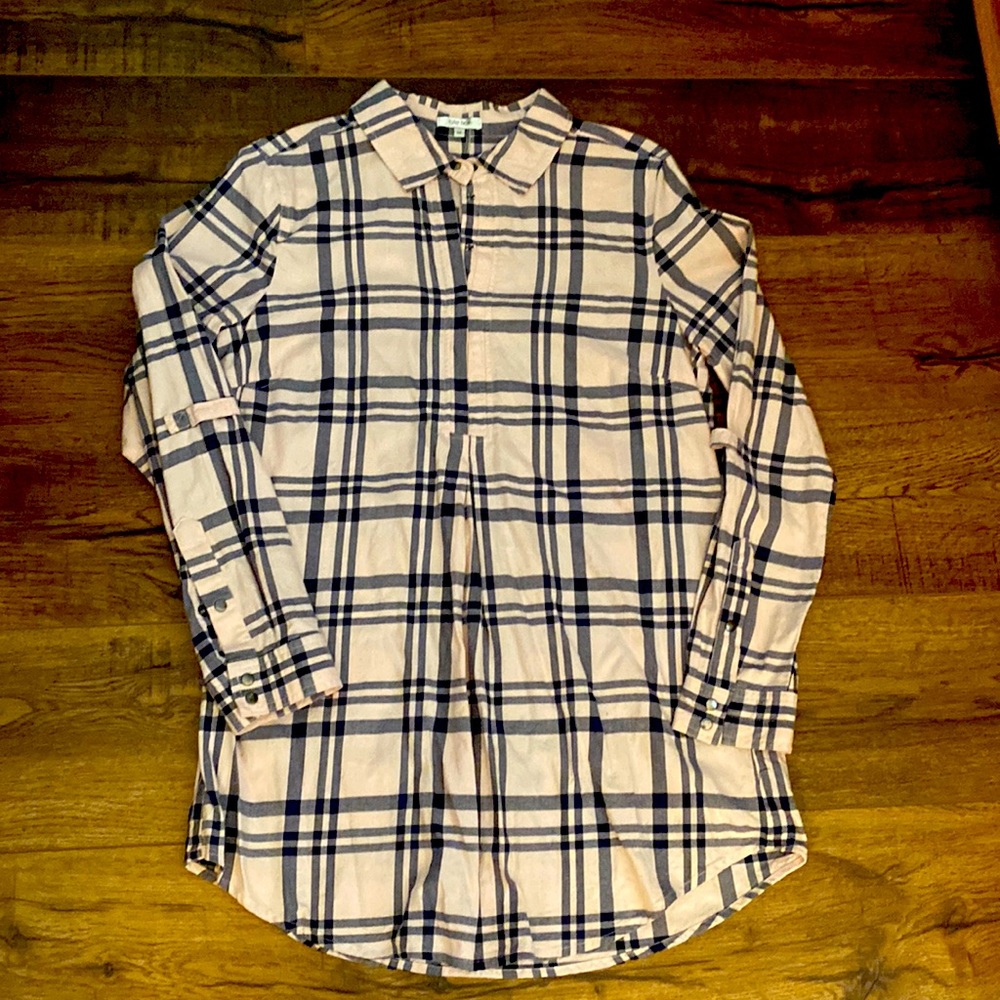 Tyler boe medium tunic pink navy plaid
